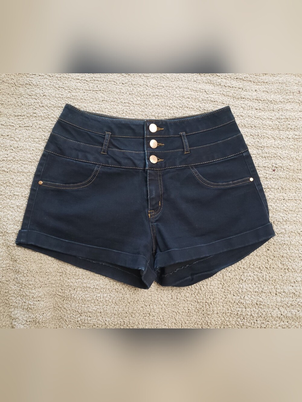refuge High-Waist Dark Blue Shorts with Triple Button